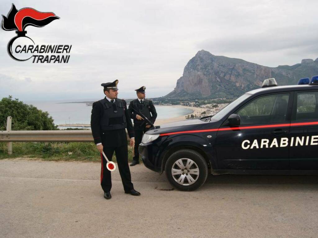 Alcamo posto blocco carabinieri