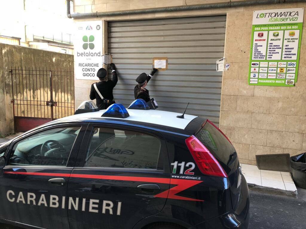carabinieri centro scommesse sequestrato