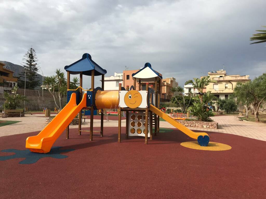 Terrasini parco giochi riaperto ristrutturato giugno 2019