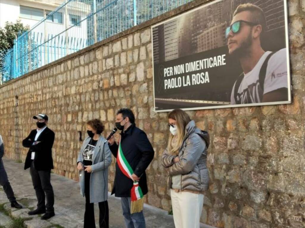 Cinisi targa istituto comprensivo anniversario omicidio Paolo La Rosa