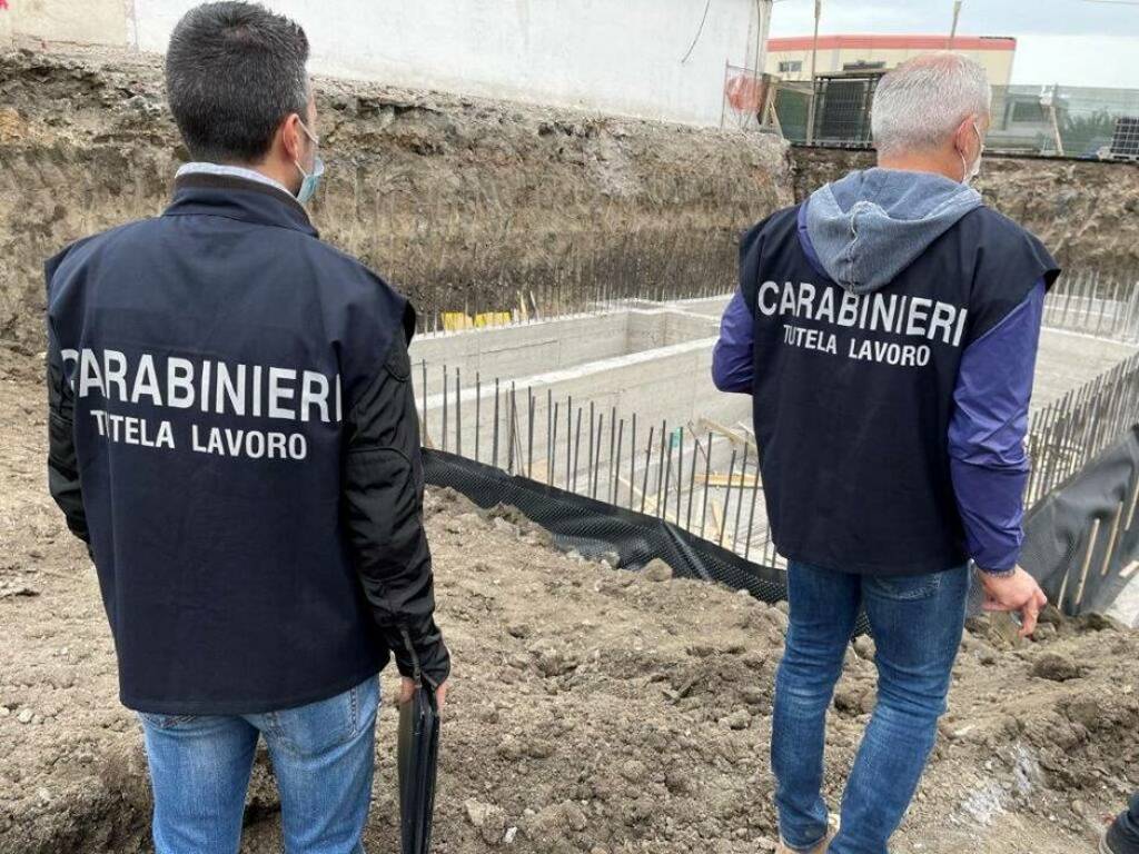 Palermo ispettori lavoro carabinieri (2)