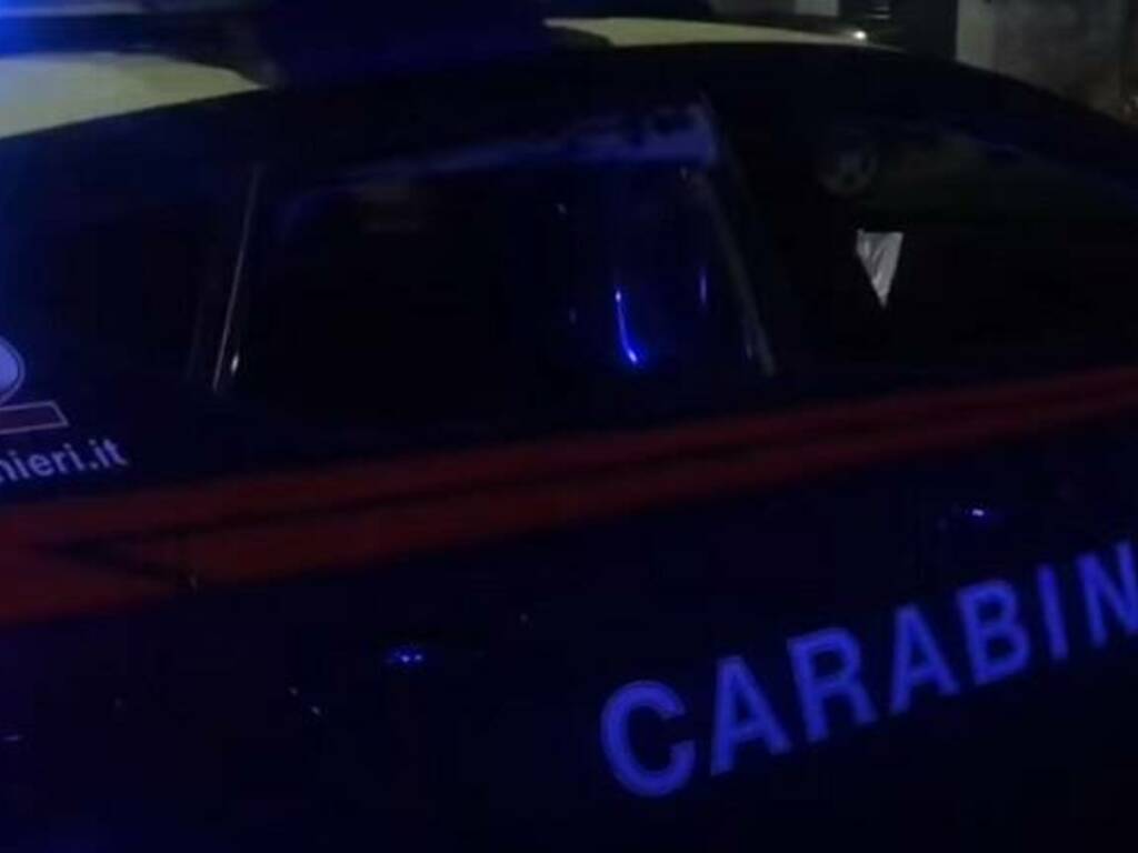 carabinieri auto serale pattuglia (2)