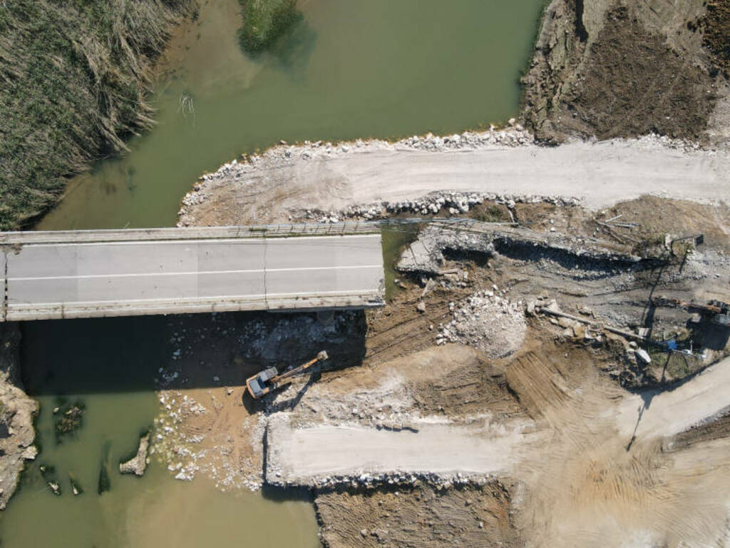 Castellammare lavori in corso demolizione ponte San Bartolomeo 7-4-2022 (1)