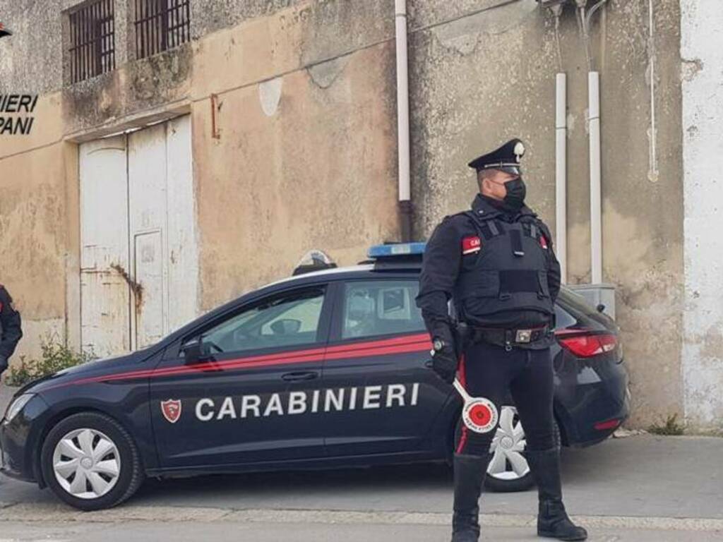 Alcamo carabinieri posto blocco