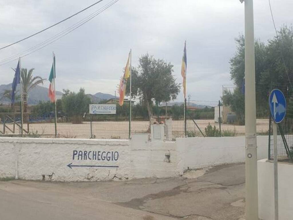Partinico chiusura parcheggio Borgo Parrini controlli forze ordine agosto 2022 (1)