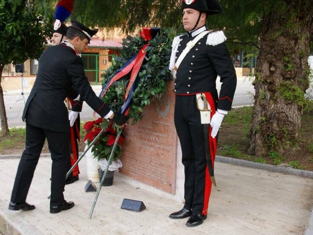 Partinico commemorazione appuntato Favazzi davanti stele 6-12-2022 