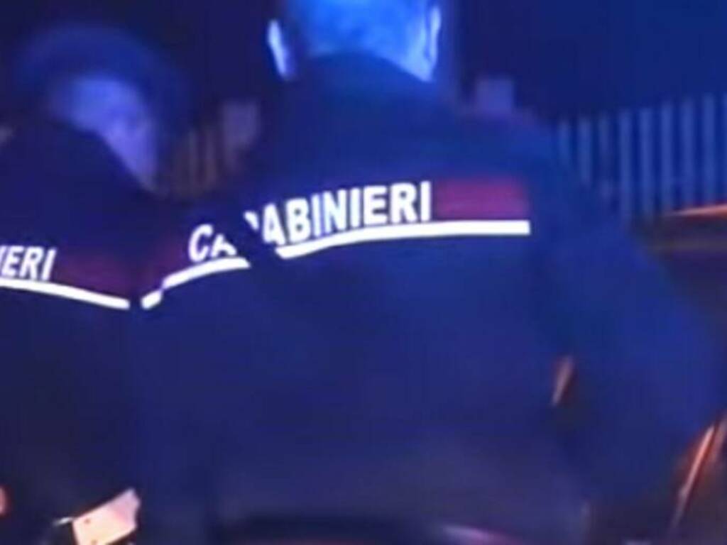 Arrestato un 21enne ad Alcamo, i genitori picchiati ancora una volta hanno deciso di denunciare tutto ai carabinieri 