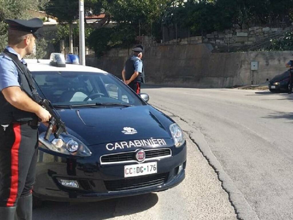 I carabinieri hanno arrestato un altro topo di appartamento ad Alcamo, inchiodato da testimoni e videosorveglianza 