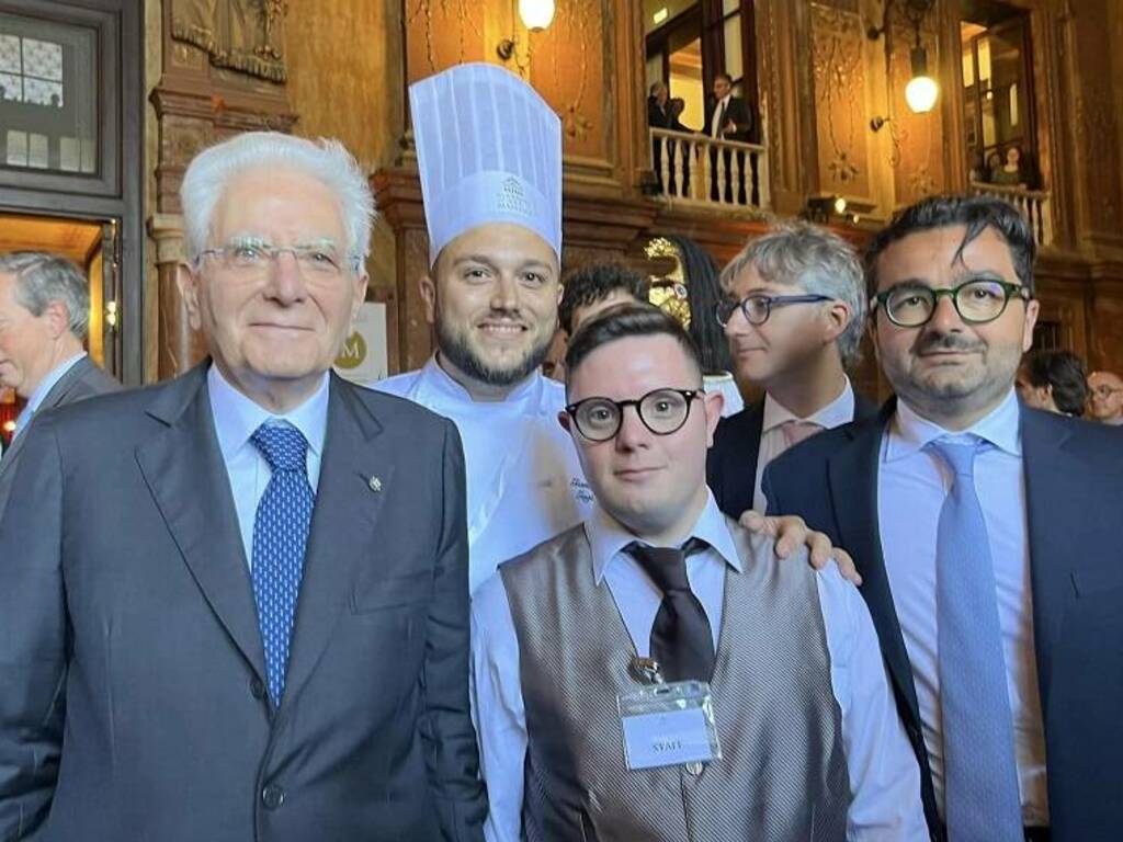 Filippo Talluto, affetto dalla sindrome di down, è un grande atleta e un apprezzato cameriere e oggi ha incontrato il presidente della Repubblica