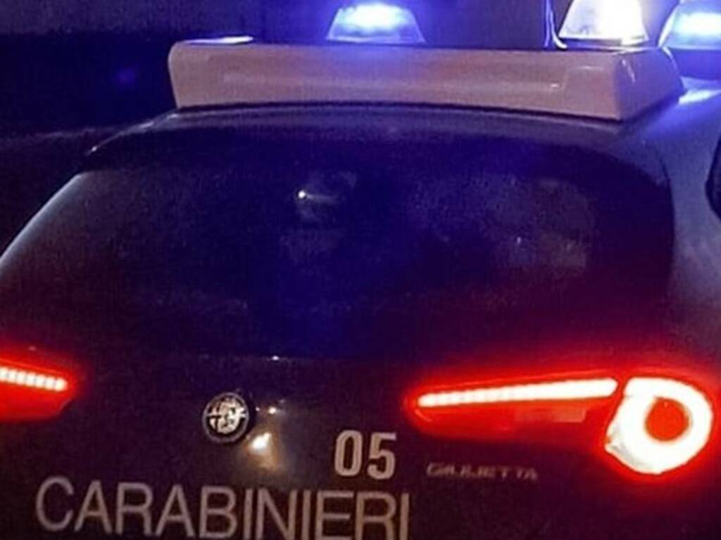 Un altro giovane è stato arrestato a Terrasini nella centralissima piazza Duomo, è accusato dai carabinieri di spaccio